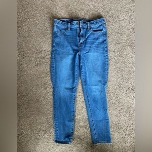 American Eagle skinny jeans